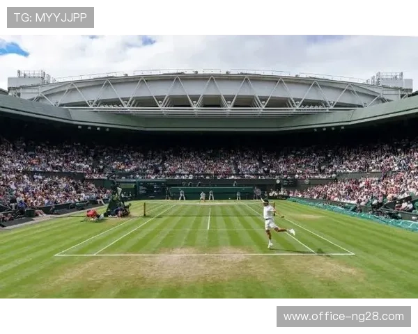 佩莱格里诺三盘击败科梅萨纳 打进职业生涯首个巡回赛八强